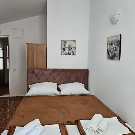 Dom Гостевой дом Неум