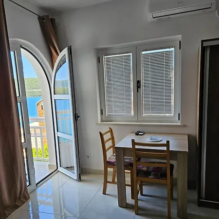 Dom Гостевой дом Неум