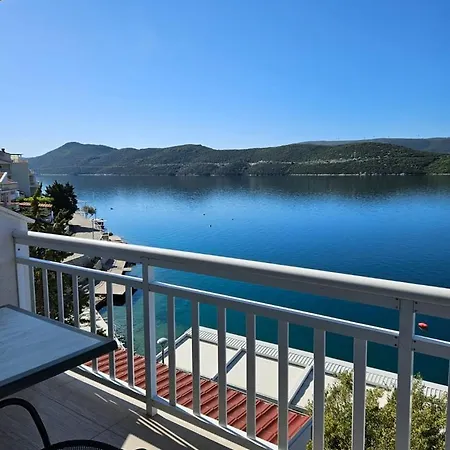 Dom Neum